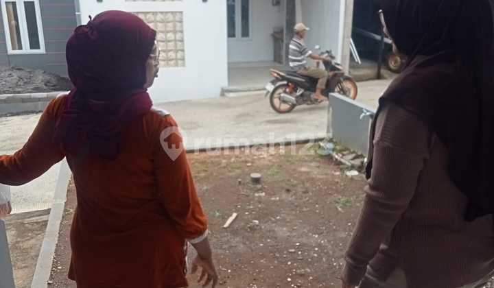 Affordable house in East Ungaran, down payment can be paid in installments. 2