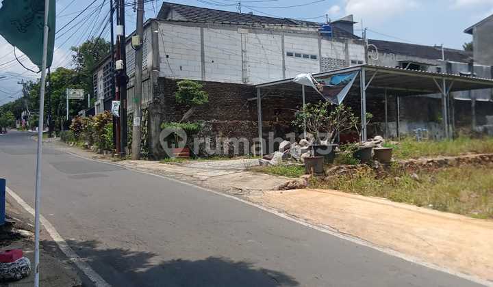 Tanah pinggir jalan raya sumur rejo dekat taman amongrogo 2