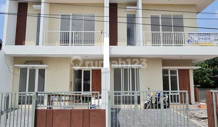 DIJUAL UNIT READY RUMAH 2 LANTAI MODERN MINIMALIS - BELIMBING , PONDOK TJANDRA INDAH, SIDOARJO 5