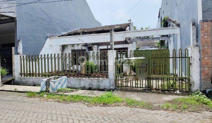 DIJUAL MURAH RUMAH HITUNG TANAH , BISA DI BAGI 2 , Pondok Tjandra 1