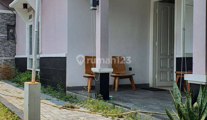 Di Jual Rumah Cantik Dan Strategis 1