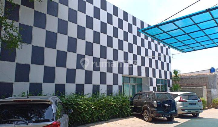 Disewakan Gedung Cocok Buat Resto, Kantor, Showroom Dll 2