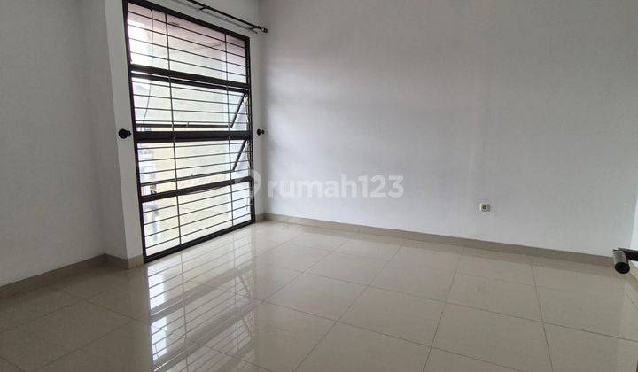 Disewakan Rumah Cantik Alam Sutera Tangerang  2