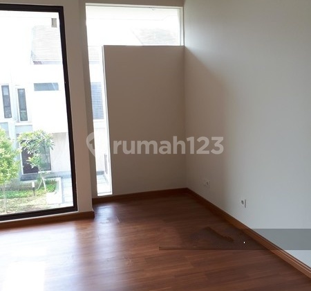 Rumah Prestigia Eminent Lokasi Deket Prasmul Eminent, Bsd 2