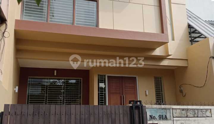 Rumah Pulo Macan Tomang Raya Jakarta Barat