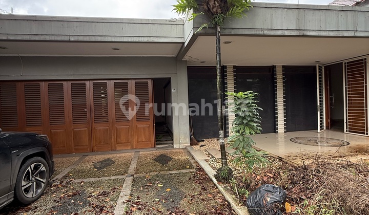 Rumah Bukit Hijau Pondok Indah Lokasi Bagus, Tidak Jauh Dari Pim
