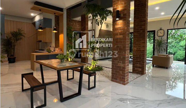 Rumah Tripical Luxury di Delatinos Bsd 1