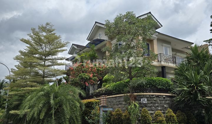 Rumah Puspitaloka siap huni, ada pool 2