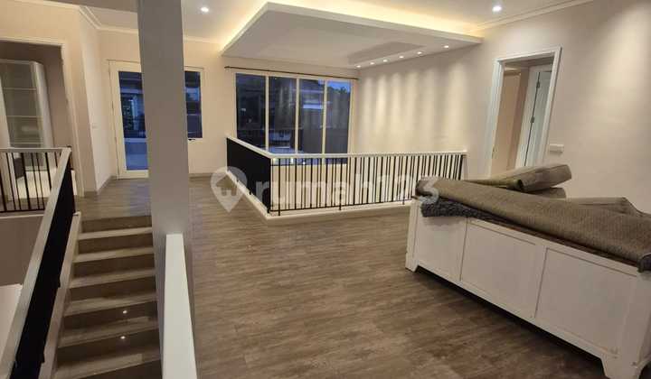 Rumah Alam Sutera semi-furnished location near toll 2