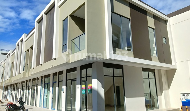 Ruko hoek Verona Juction Gading Serpong 2 lantai jual 3.4M, sewa 160jt/thn Ruko hoek Verona Juction Gading Serpong 2 lantai jual 3.4M, sewa 160jt/thn