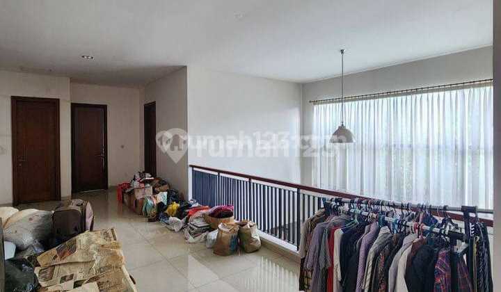 Rumah Alam Sutera lokasi bagus tidak jauh dari Univ Binus  dan pasar 8 2