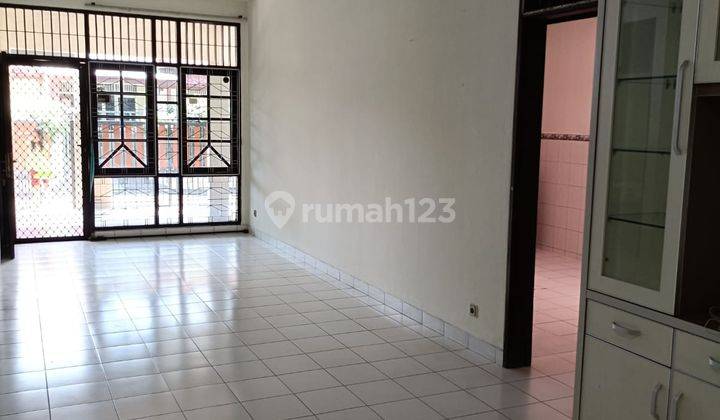 Disewakan Rumah Villa Melati Mas Tangerang  2