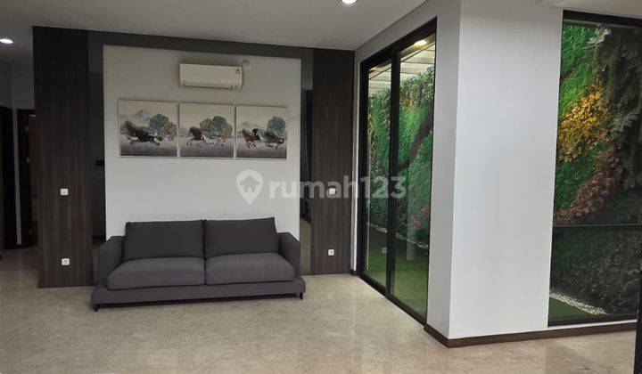 Rumah Lakewood Navapark Furnish 2