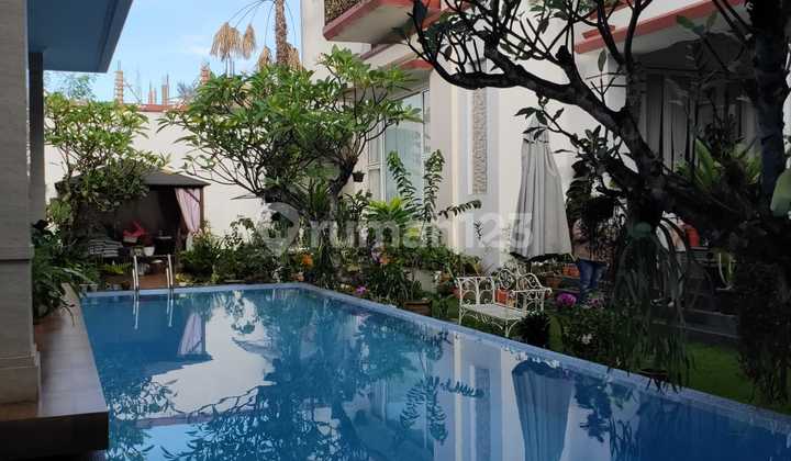 RUMAH SHM SEMI FURNISH CLUSTER TERDEPAN SENTUL CITY