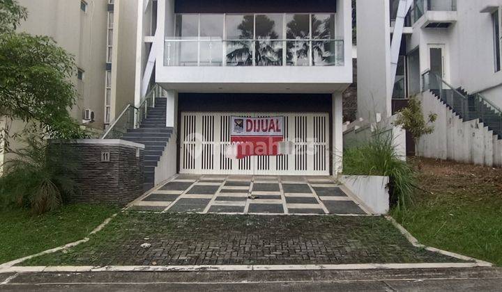 Rumah Modern Dekat Pos Argenia Sentul City, Bogor 2