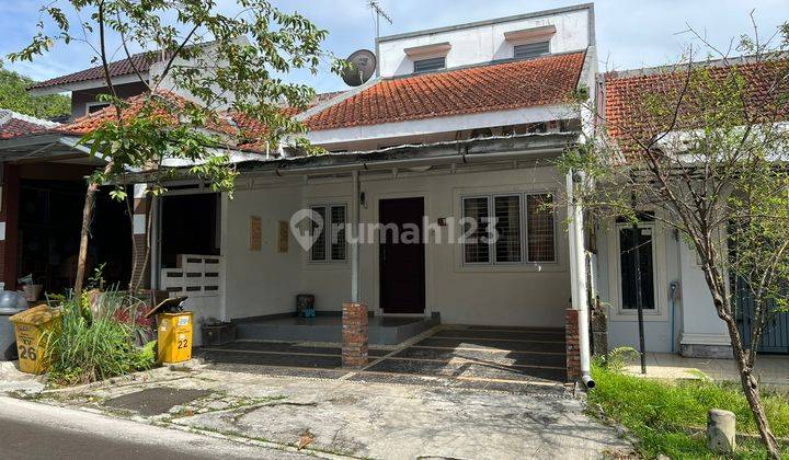 Rumah 1 1,2 Lantai Dengan Semi Furnish di Sentul City, Bogor 1