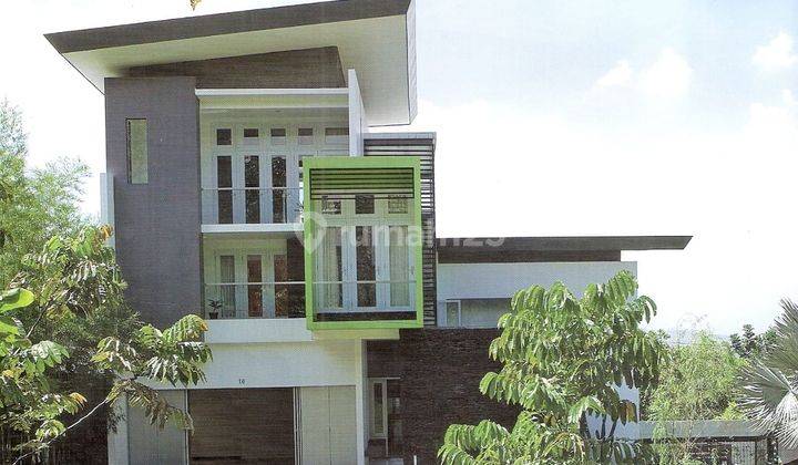 Rumah 2 Lantai Dengan Kolam Renang di Sentul City, Bogor 2