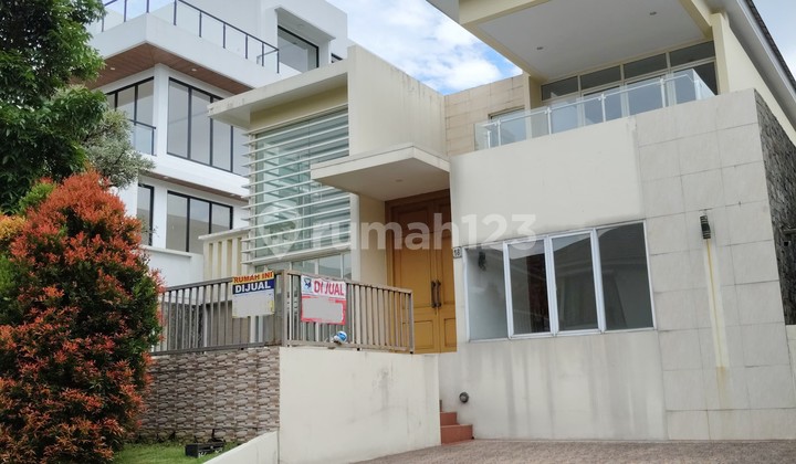 RUMAH 2 LANTAI HALAMAN LUAS KAWASAN ARGENIA SENTUL 