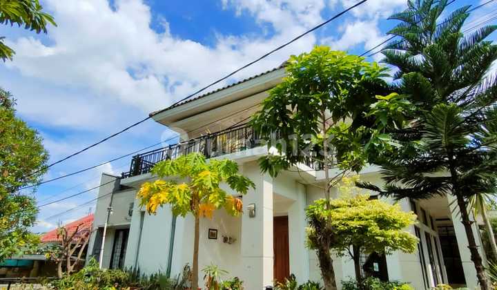 Two-Story House with Freehold Certificate, Mountain View in Sentul City. 2