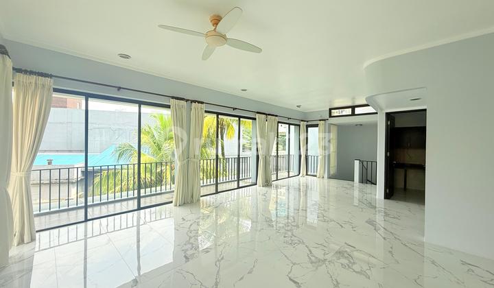 HOUSE INCLUDES KITCHEN SET AND AC, SERENE ENVIRONMENT IN SENTUL 2