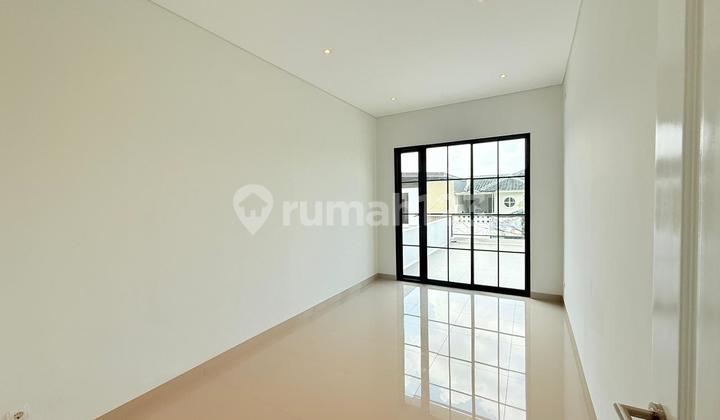 New Classic 2-Story House with Swimming Pool in Sentul City, Bogor 2