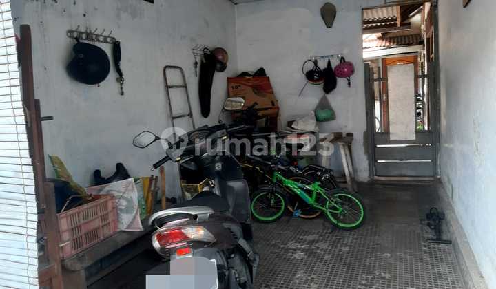 Rumah Lama di Puspogiwang Semarang 7