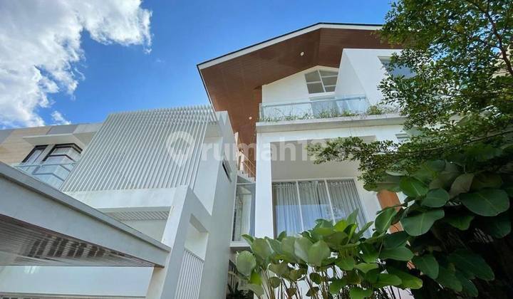 Rumah Villa Scandinavian Komplek di Resor Dago Pakar 2