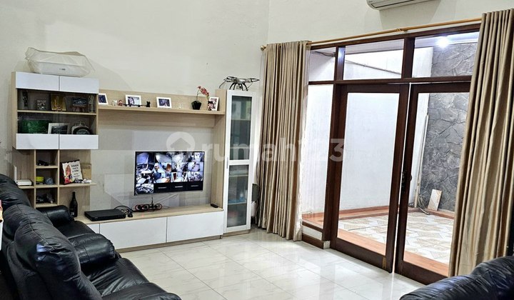 Cheap Ready-to-Occupy House in Thi Taman Holis Indah Complex 2