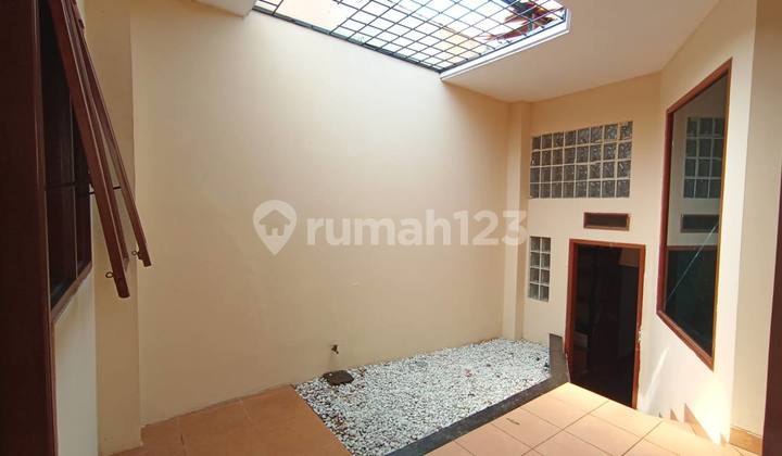 Attractive Price House in Unpad Cigadung Complex Near Cikutra 2