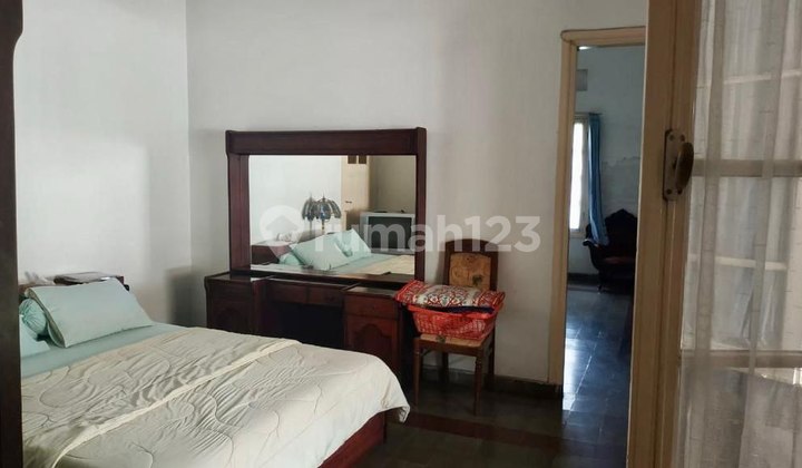 Rumah Belanda Tengah Kota Bandung Sayap Riau 2