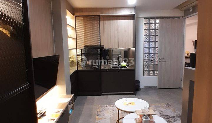 DIJUAL RUMAH KOST PREMIUM DI SURYA SUMANTRI FURNISHED 1