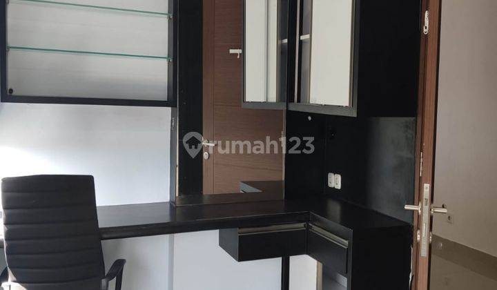 DIJUAL APARTEMEN SUDIRMAN SUITES  3 Kamar Tidur 2