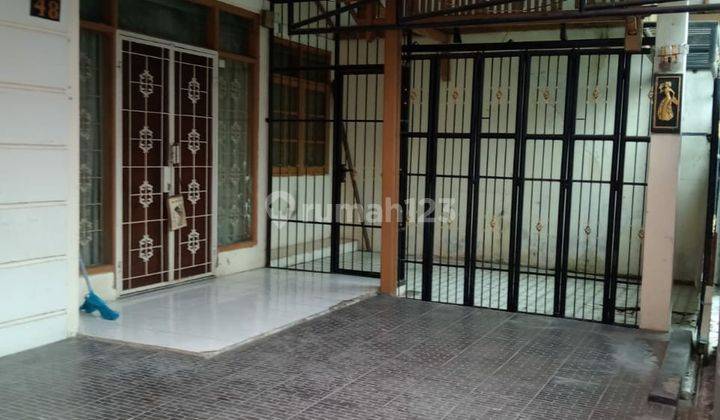 DISEWAKAN RUMAH SIAP HUNI DI PERMATA KOPO 1