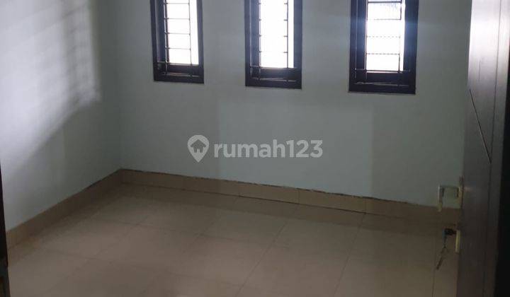 Dijual Rumah Siap Huni Di Singgasana Pradana Bandung 2