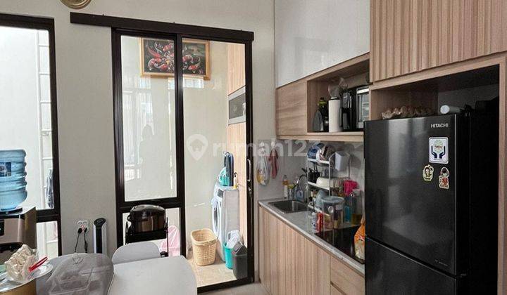 Dijual Cepat Rumah Podomoro Park Furnished  Bagus 2