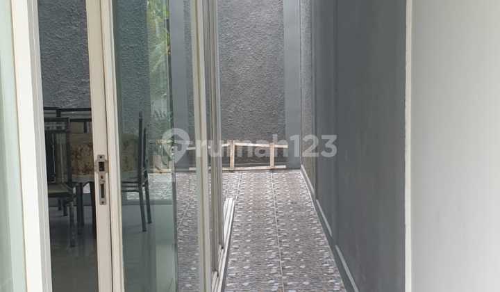 Rumah Discovery For Rent 3+1 Kamar Tidur 2