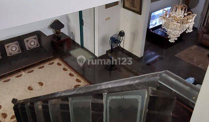 Cinere Rumah 2 Lantai Sudah Renovasi Dijual Murah 2