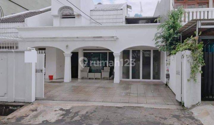 Jual Rumah Mewah di Kawasan Scbd Senopati Jakarta Selatan B M  1