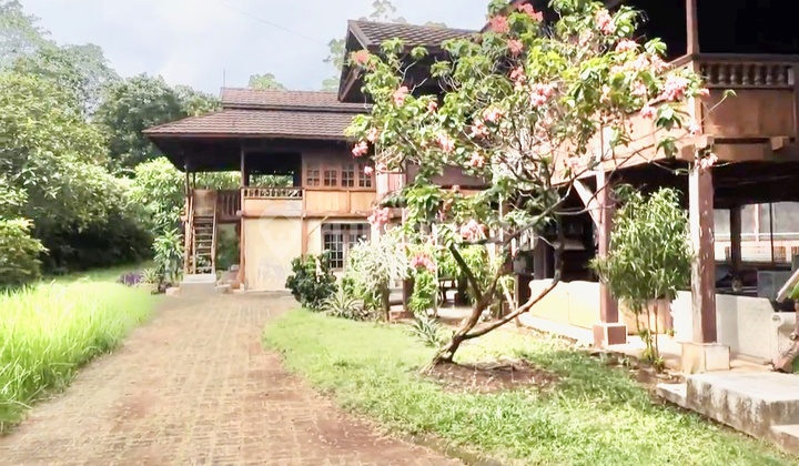 Jual Cepat Rumah Panggung Dekat Taman Mini, Jakarta Timur 2