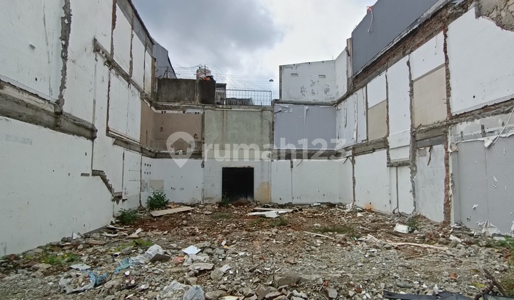 Dijual Tanah di Bawah Harga Pasar, Pondok Indah, Jakarta Selatan