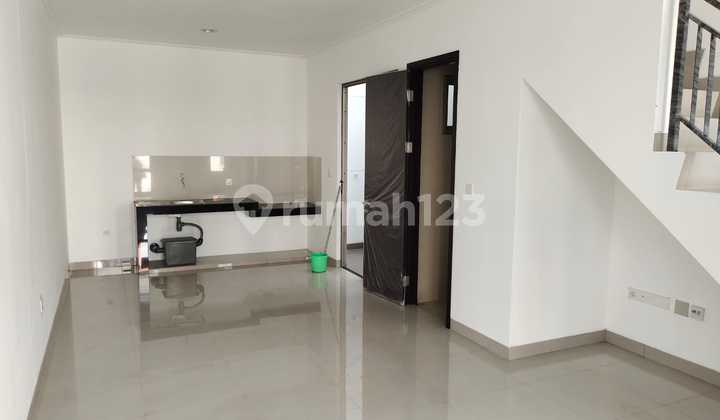 For Sale House Size 4.5x12.5 Pantai Indah Kapuk PIK 2 For Sale 2