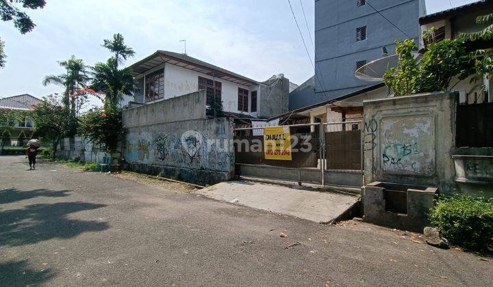 Rumah di Lebak Bulus SHM Lokasi tenang dan aman 1