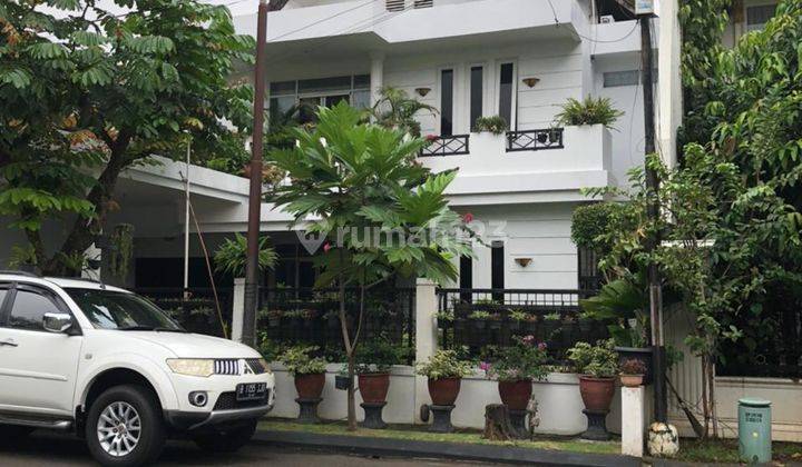 Rumah di Vila Delima 2 Lantai SHM, jakarta selatan 2