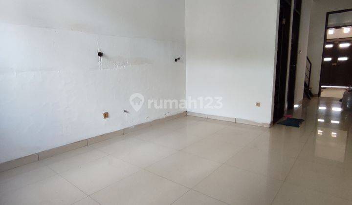 Rumah SHM Siap Huni 2 Lantai Tengah Kota Bogor 22