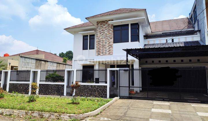 Rumah di area Ahmad Yani 2 Lantai SHM Bagus Timur 2