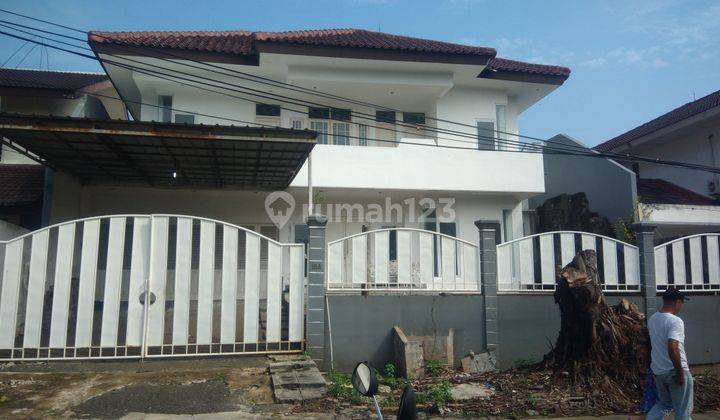 Rumah Disewakan di Megapolitan Cinere 2 Lantai Bagus hadap Timur 2