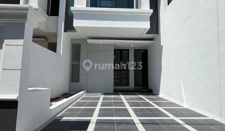 Rumah Baru di Rungkut Selangkah Ke Merr, Universitas DInamika 1