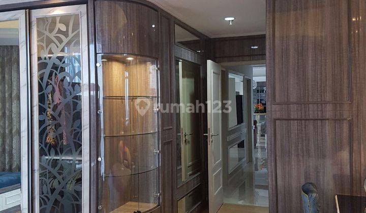 Apartemen The Peak 3BR Full Interior Mewah Dekat Tengah Kota 2