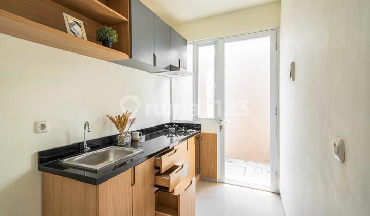 Rumah ready siap huni 2 lantai lokasi strategis Surabaya Barat