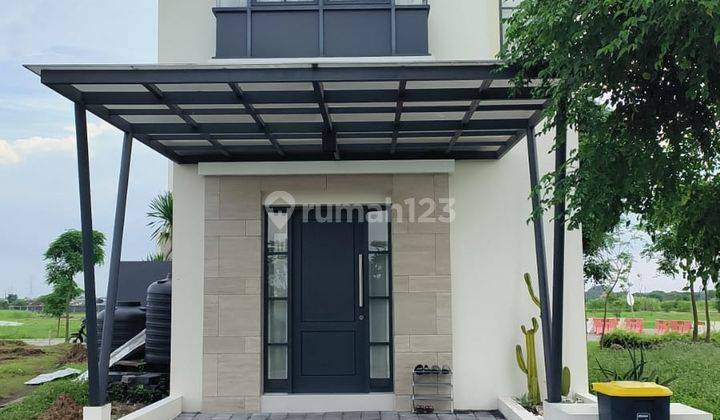 Rumah 2 lantai di 0 j di Jl. Raya Kepatihan Menganti 1